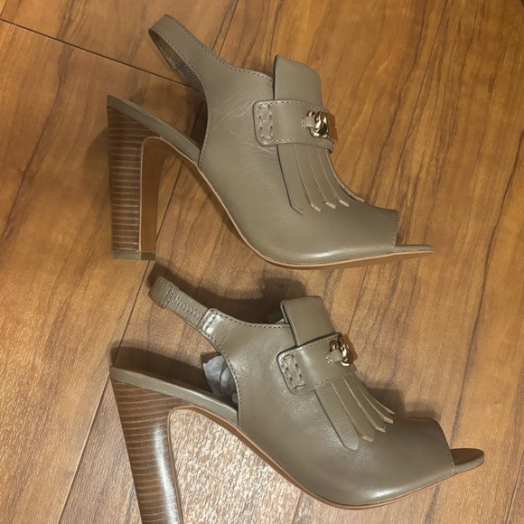 COACH RENITA SLINGBACK SANDAL - Picture 5 of 14